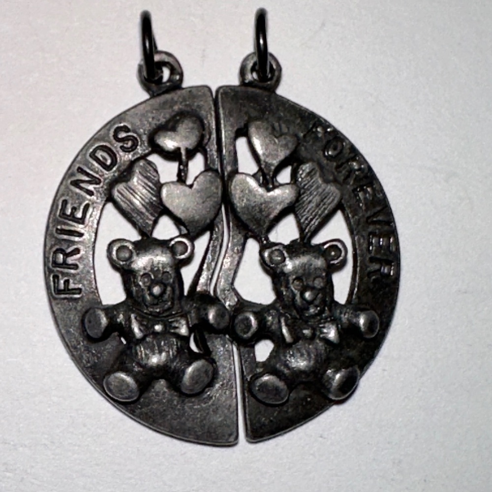 Best Friends Forever Teddy Bear Necklace Set – Pewter Half-Heart Charms 2-Pieces